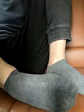 bmwe71 online show from 10-01-25, 02:12