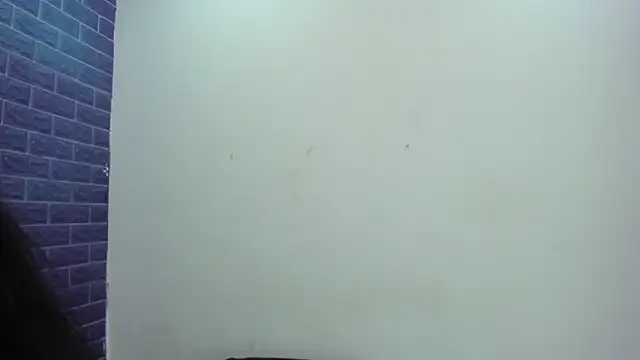 Snapshot of Cora_222 chatting on 09-25-25, 11:47 Cora 222 online show from 09-25-25, 11:47