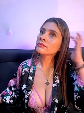 Skarlett 12  online show from 12-05-25, 10:57