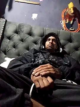 hairy mannn online show from 12-04-25, 04:55