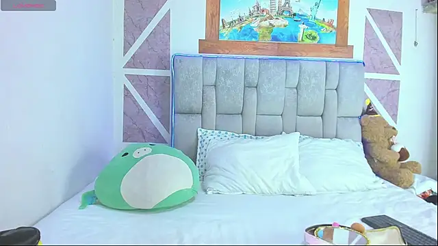 christopher Hot online show from 02-25-26, 05:22