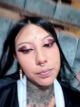 Snapshot of missashlyrosette chatting on 11-06-25, 01:50 missashlyrosette online show from 11-06-25, 01:50