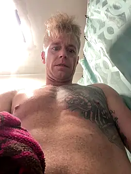 DILFiGuess11 online show from 09-16-25, 11:33