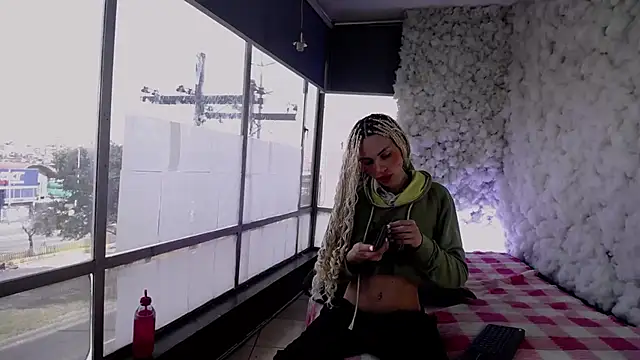 Snapshot of Aaron_Fordd chatting on 02-08-26, 01:47 Aaron Fordd online show from 02-08-26, 01:47