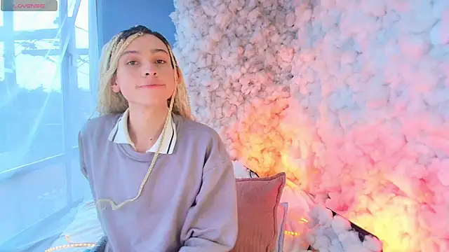 Aaron Fordd online show from 04-16-26, 01:34