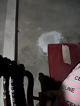 may-squirl online show from 10-22-25, 03:23