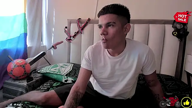 Jack castell online show from 10-15-25, 02:39