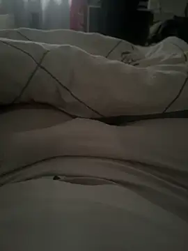 Snapshot of ekfjejwir chatting on 02-21-26, 12:17 ekfjejwir online show from 02-21-26, 12:17