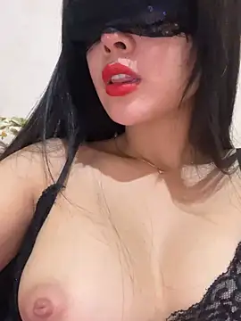 Snapshot of LimeLy chatting on 04-28-26, 04:45 LimeLy online show from 04-28-26, 04:45
