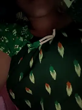 Snapshot of telugu_roja_099 chatting on 09-22-25, 05:31 telugu roja 099 online show from 09-22-25, 05:31