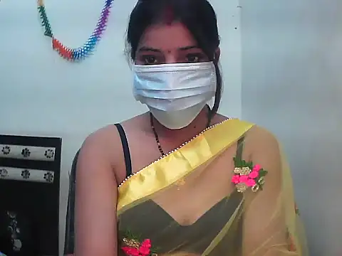 Snapshot of Lalita_thakur chatting on 10-28-25, 03:58 Lalita thakur online show from 10-28-25, 03:58