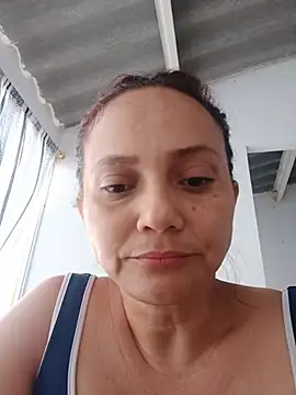 Snapshot of Amanda39 chatting on 07-12-26, 10:12 Amanda39 online show from 07-12-26, 10:12