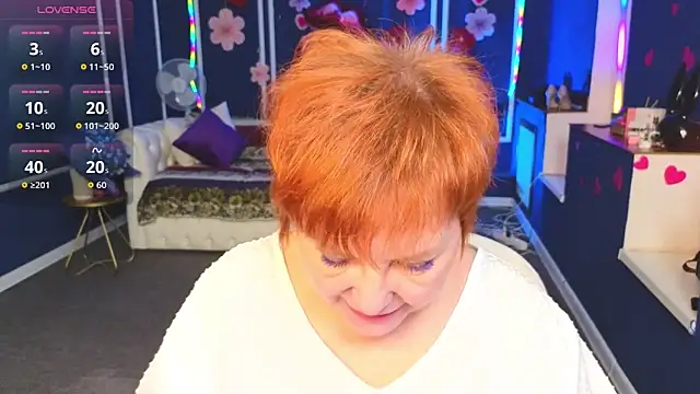 Kira Kenett online show from 02-09-26, 07:07