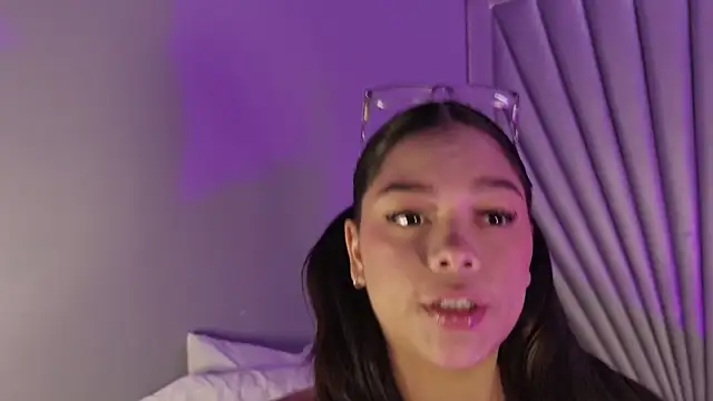 HatsaJones online show from 04-18-26, 05:00