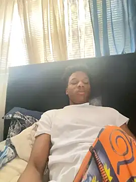 Snapshot of dmmeformerch chatting on 02-25-26, 03:21 dmmeformerch online show from 02-25-26, 03:21