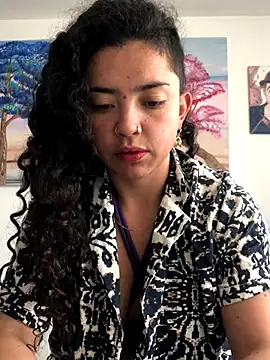 Snapshot of Paris_11 chatting on 11-11-25, 02:17 Paris 11 online show from 11-11-25, 02:17