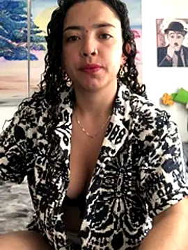 Snapshot of Paris_11 chatting on 11-22-25, 01:21 Paris 11 online show from 11-22-25, 01:21