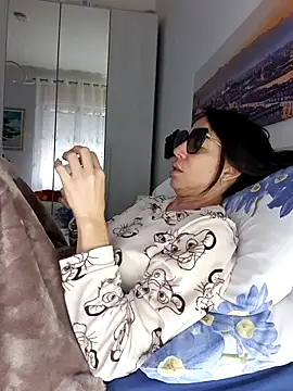 Snapshot of sexy7883 chatting on 02-23-25, 07:11 sexy7883 online show from 02-23-25, 07:11