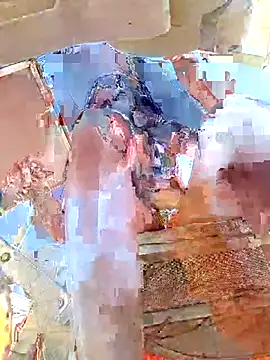 Snapshot of sexy7883 chatting on 09-20-25, 12:28 sexy7883 online show from 09-20-25, 12:28