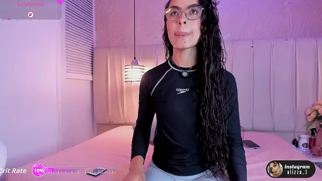 alizza  online show from 02-20-26, 11:43