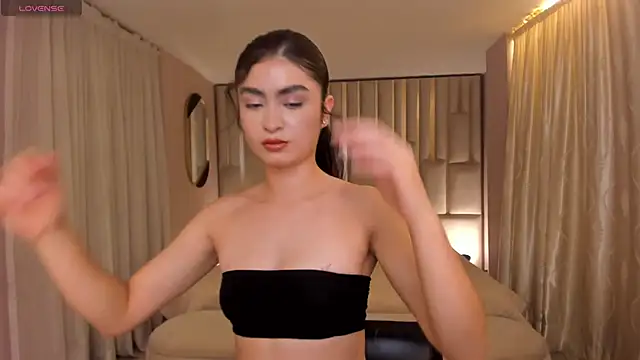 LucyWeiss  online show from 09-10-25, 07:36