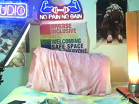 Strongcockfitness online show from 09-22-25, 11:18