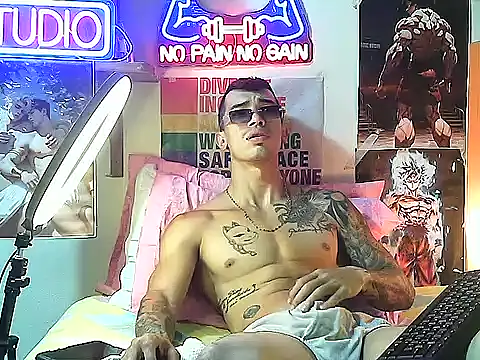 Strongcockfitness online show from 09-24-25, 11:30