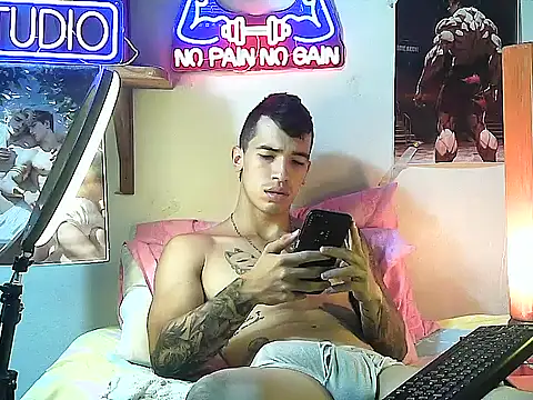 Strongcockfitness online show from 09-28-25, 12:05