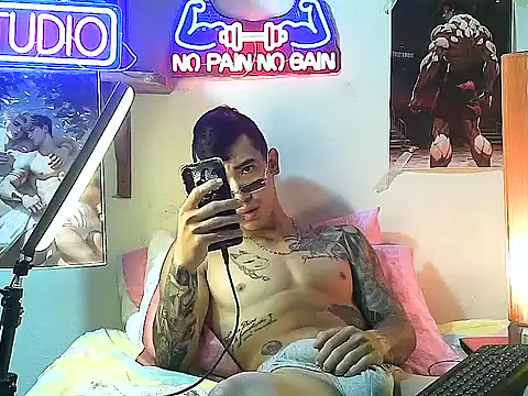 Strongcockfitness online show from 09-30-25, 06:13