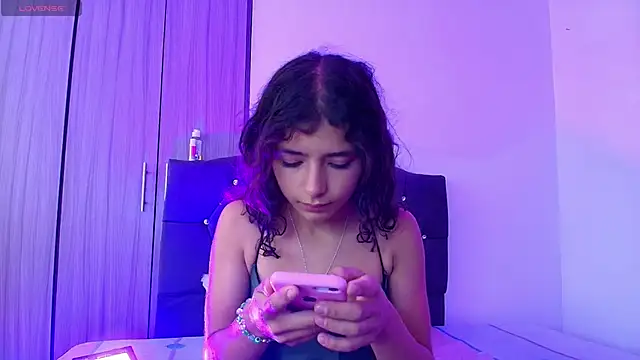 Ruby Whispers online show from 09-10-25, 12:05