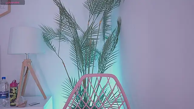 Snapshot of Rebecah_1 chatting on 09-23-25, 12:52 Rebecah 1 online show from 09-23-25, 12:52