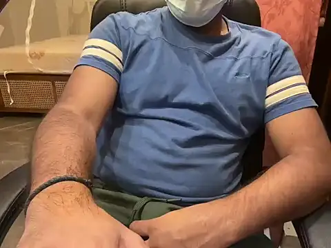 Snapshot of BobgaBonga chatting on 11-06-25, 06:09 BobgaBonga online show from 11-06-25, 06:09