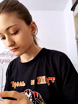 LillySvon online show from 03-23-26, 03:27