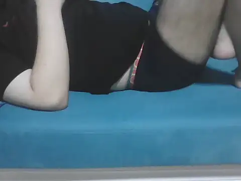 modelboy01 online show from 09-12-25, 12:00