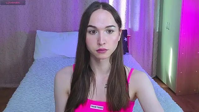 Snapshot of Angeel_Kate chatting on 06-25-26, 04:56 Angeel Kate online show from 06-25-26, 04:56