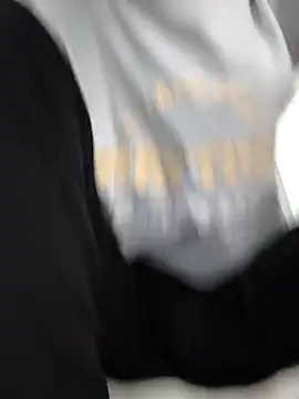 Hot-Soniya2 online show from 09-11-25, 09:20