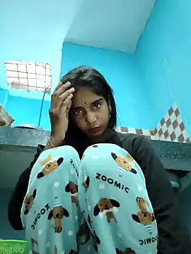 Hot-Soniya2 online show from 11-15-25, 01:25