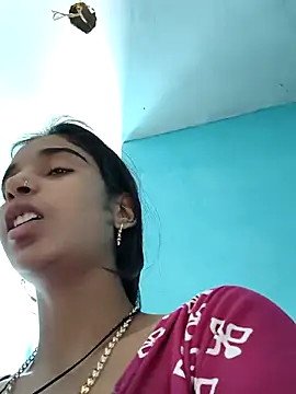 Hot-Soniya2 online show from 11-16-25, 05:02