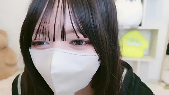 Snapshot of JP_Momo_o0 chatting on 10-15-25, 08:25 JP Momo o0 online show from 10-15-25, 08:25