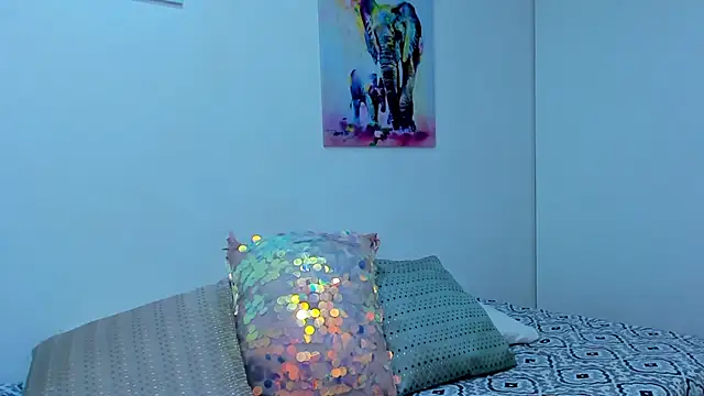 Snapshot of Hill_Brownie chatting on 09-09-25, 10:37 Hill Brownie online show from 09-09-25, 10:37