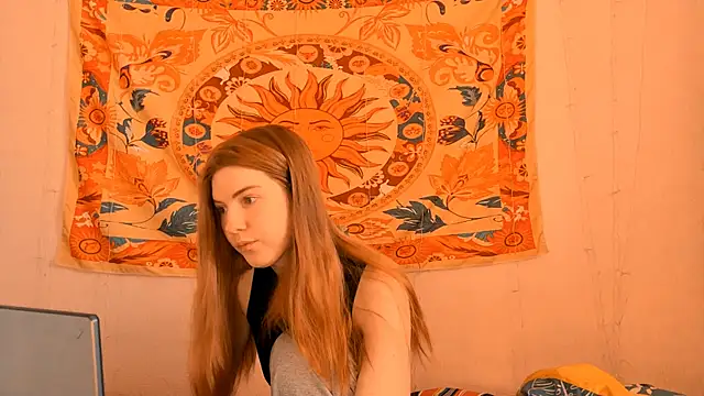 AliceCUNTach online show from 04-01-26, 05:08