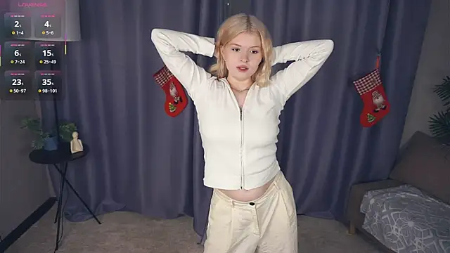 ShontaWasilko online show from 12-21-25, 05:42