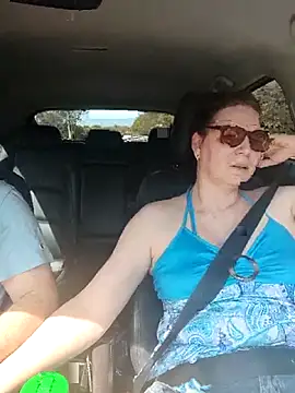 Snapshot of aussiepeaches chatting on 10-04-25, 03:37 aussiepeaches online show from 10-04-25, 03:37