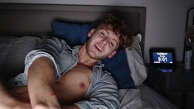 DominantAlex18 online show from 12-02-25, 09:03