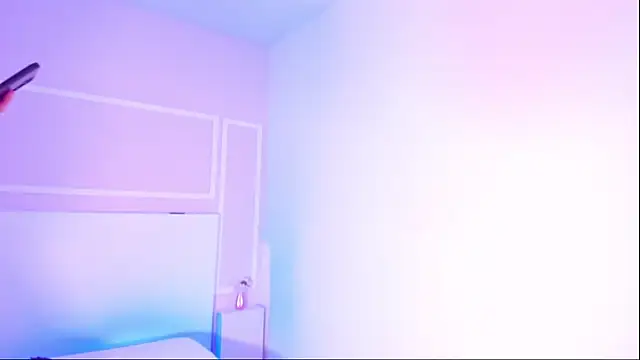 Snapshot of TianaGlow26 chatting on 10-06-25, 03:26 TianaGlow26 online show from 10-06-25, 03:26