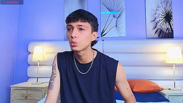 Lean Portman online show from 03-18-26, 03:04