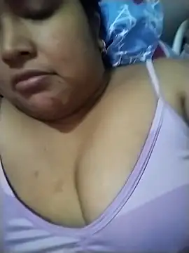 Angelly ricura online show from 11-23-25, 05:35