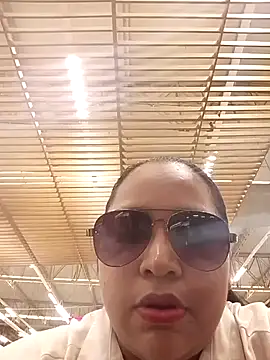 Snapshot of Angelly_ricura chatting on 05-31-26, 09:05 Angelly ricura online show from 05-31-26, 09:05