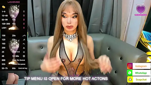 Snapshot of MISTRESSMonica_xxx chatting on 07-18-26, 11:47 MISTRESSMonica xxx online show from 07-18-26, 11:47