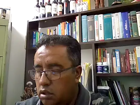 Snapshot of HomHot47 chatting on 09-23-25, 02:36 HomHot47 online show from 09-23-25, 02:36